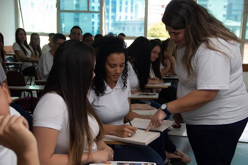 Conheça o nosso projeto para jovens de Formação para Cidadania